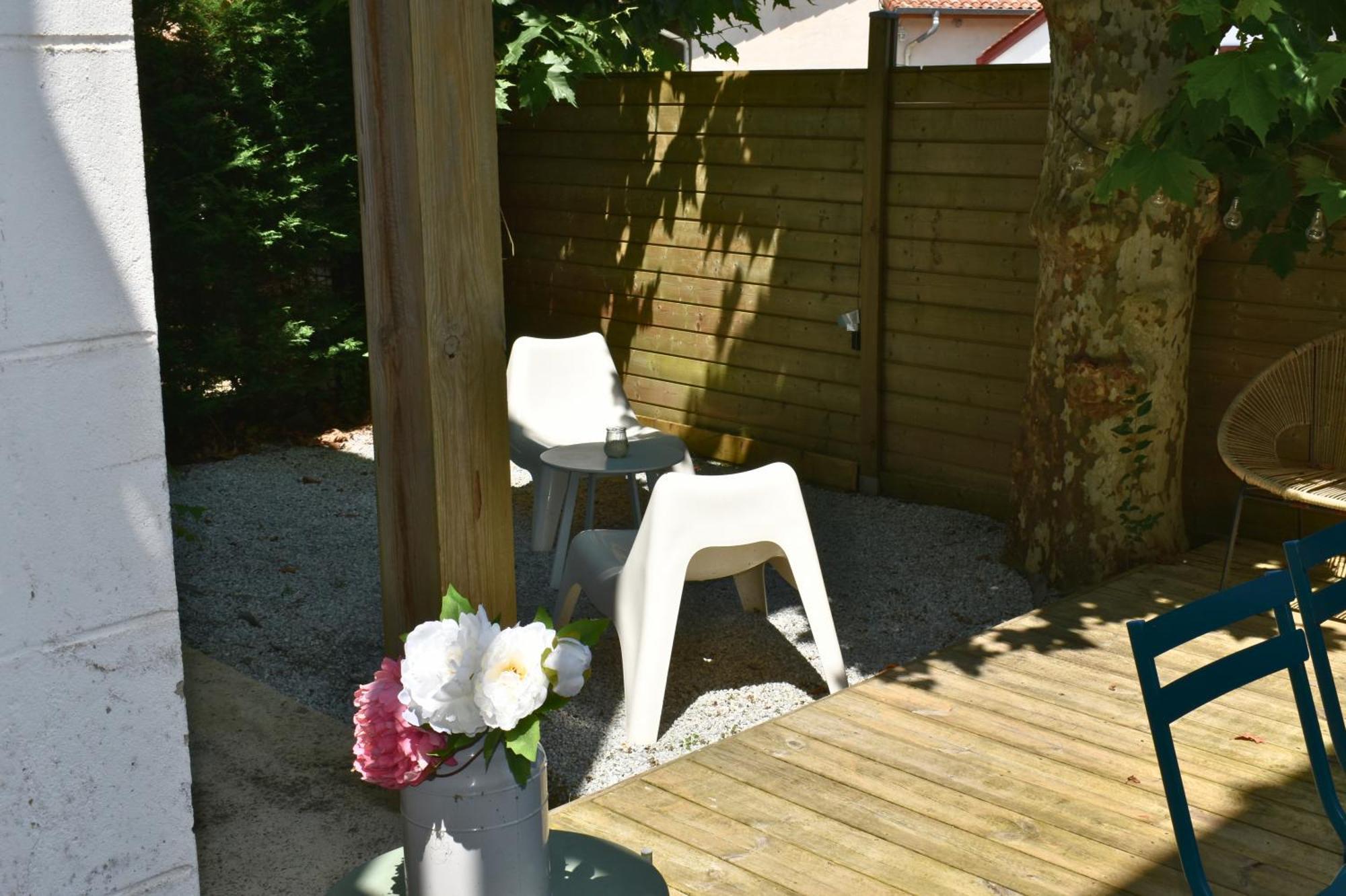 Villa Regis - Jardin-Parking-Wifi-Equipe Байон Екстериор снимка
