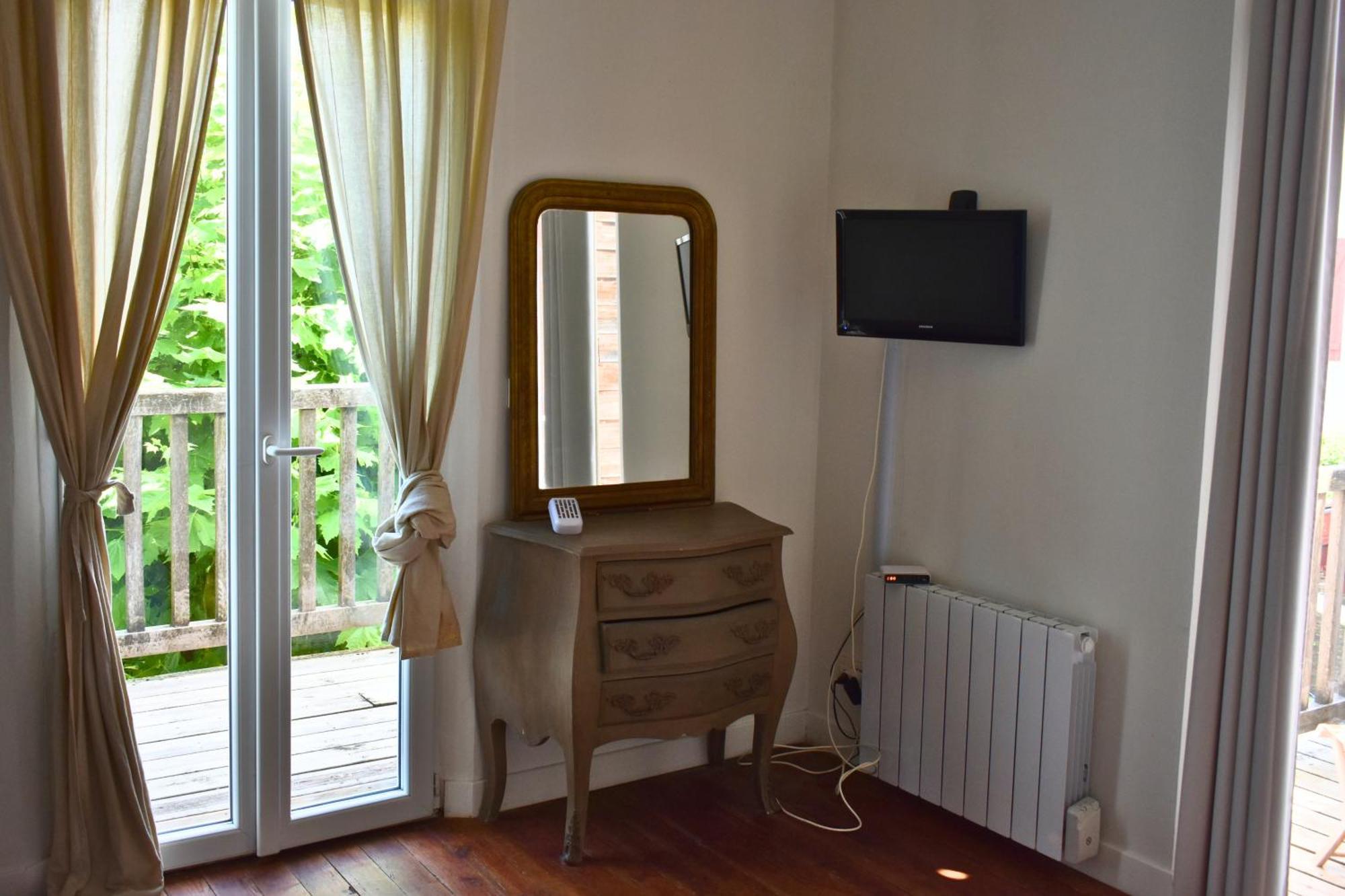 Villa Regis - Jardin-Parking-Wifi-Equipe Байон Екстериор снимка